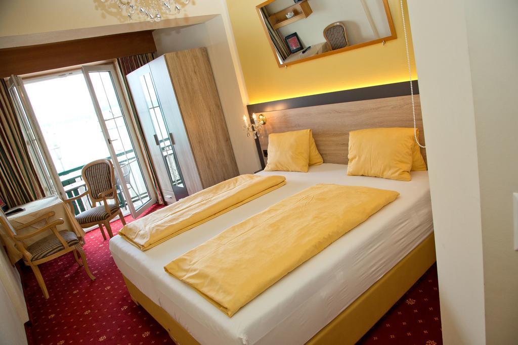 Villa Desiree - Hotel Garni - Adults Only Villach Exteriér fotografie